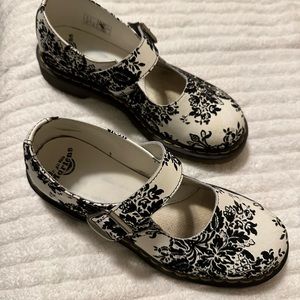 Dr. Martens size 8 Mary Jane’s.